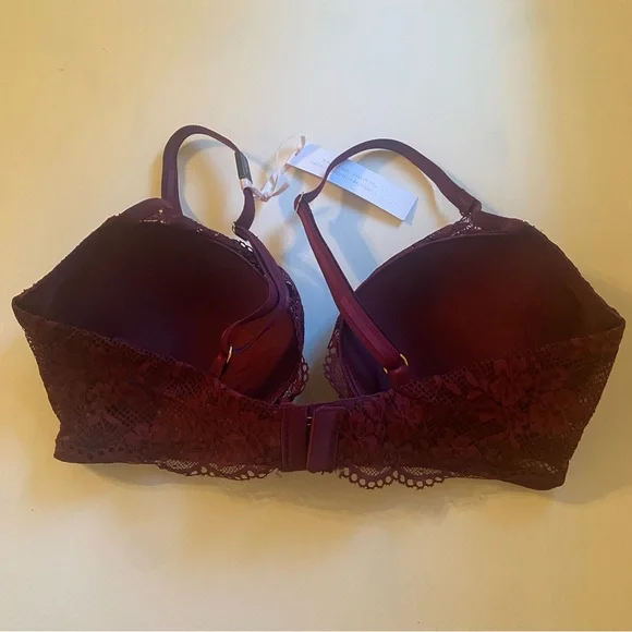 Victoria’s Secret Bra - Picture 3 of 4